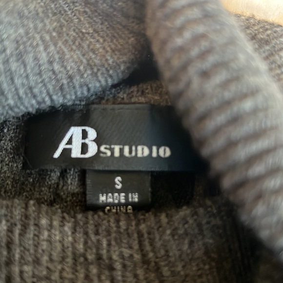 AB Studio Sweater Dress (small) - Picture 3 of 4